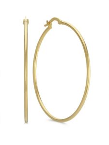 Thin yellow gold hoop earrings.