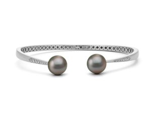 Tahitian pearl cuff bracelet.