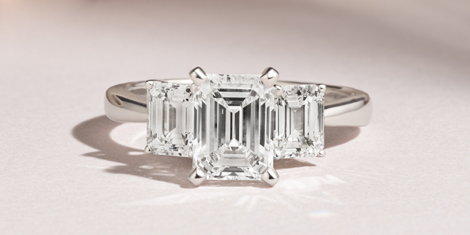 emerald cut engagement ring