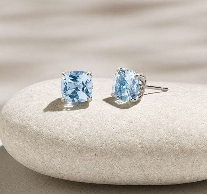 aquamarine and diamond earrings