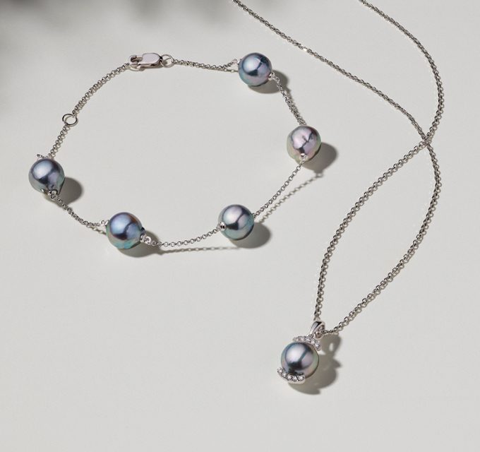Moonlight Blue Akoya Pearl Station Necklace