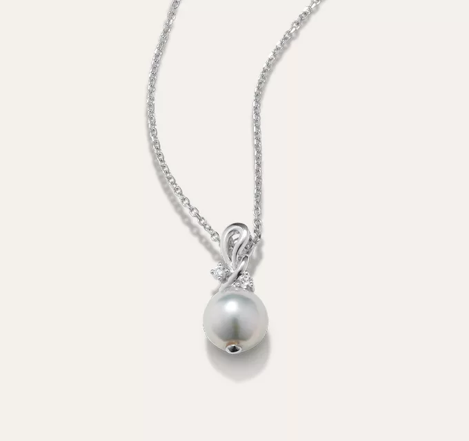 blue akoya pearl necklace. Blue Akoya Pearl Twist Pendant. Twists of 14-karat white gold and natural diamond accents hold a lustrous, baroque cultured blue Akoya pearl in this gorgeous pendant.